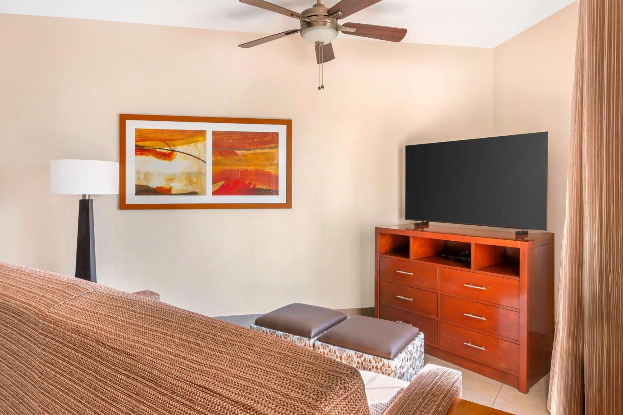 Hilton Vacation Club Varsity Club Tucson Esterno foto
